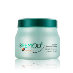 Hair mask jar with teal lid and light teal-white body