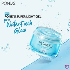 POND'S Super Light Gel blue jar with clear lid, gel surface visible