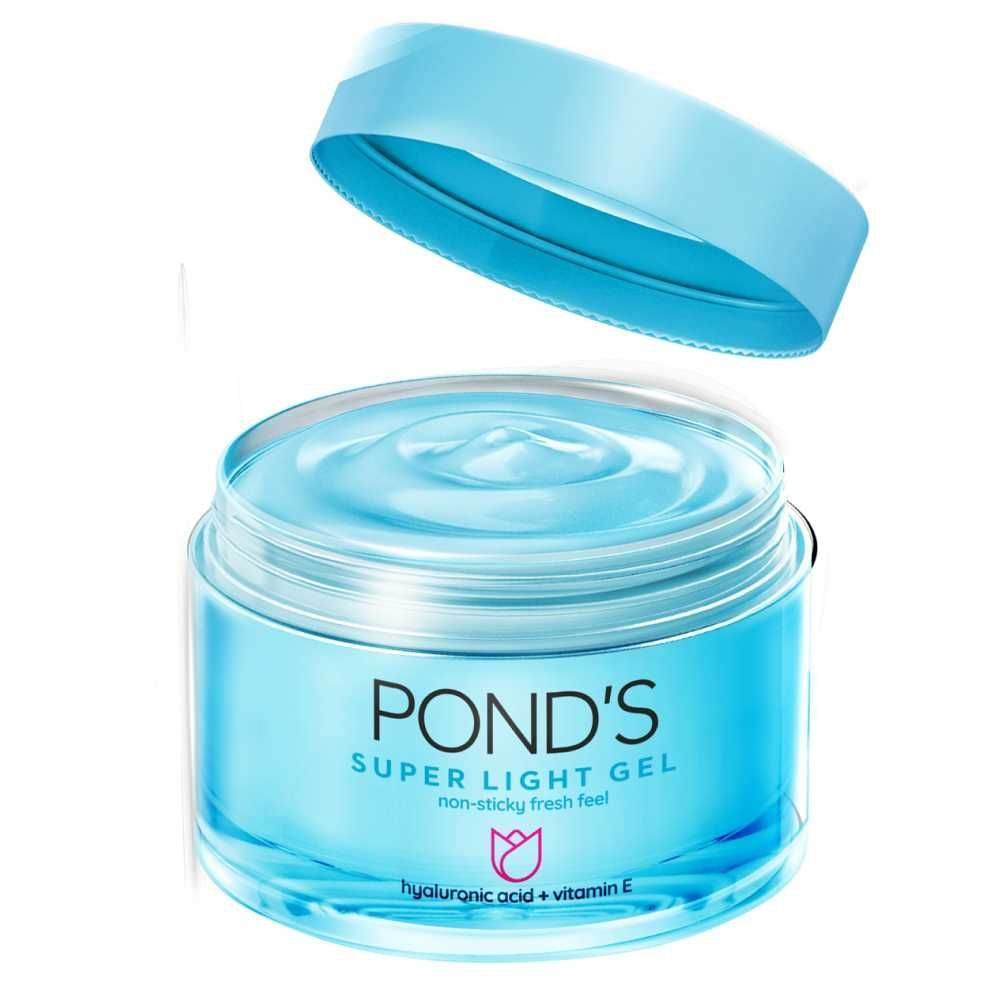 POND'S Super Light Gel clear blue jar with lid and smooth gel layer